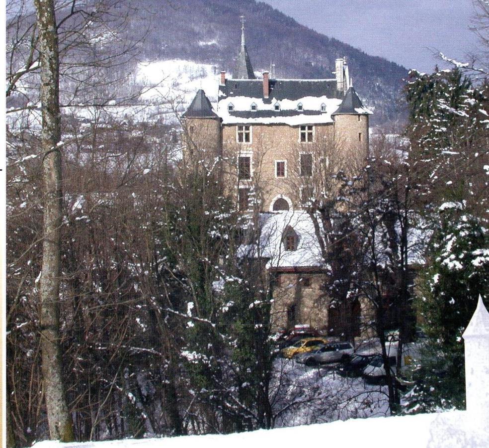 Le Belvedere De La Grand Croix Dans Le Chateau D'Uriage Saint-Martin-dʼUriage Kültér fotó